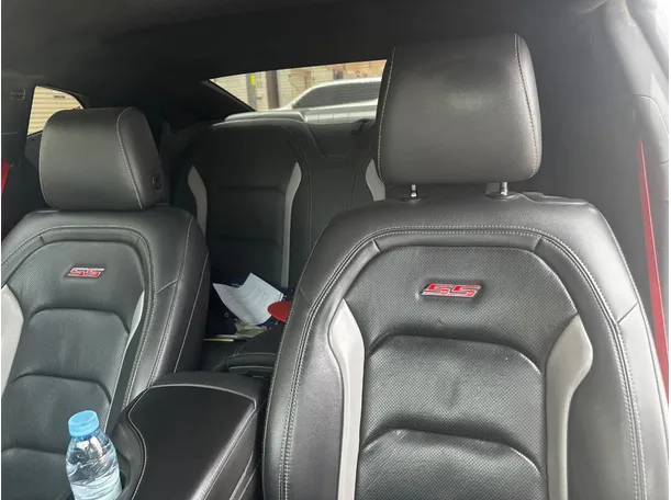 Car image 15
