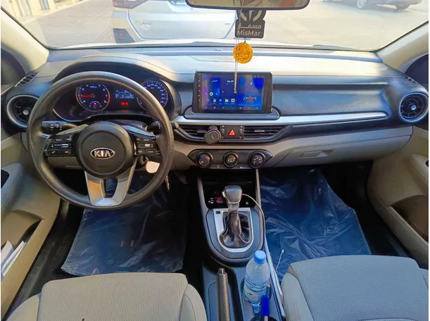 Car image 20
