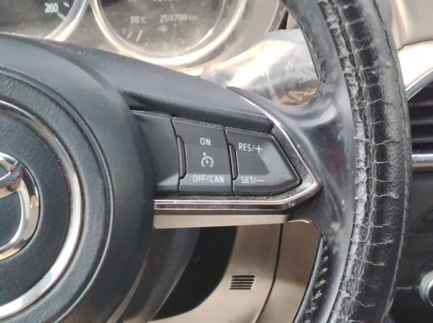 Car image 22