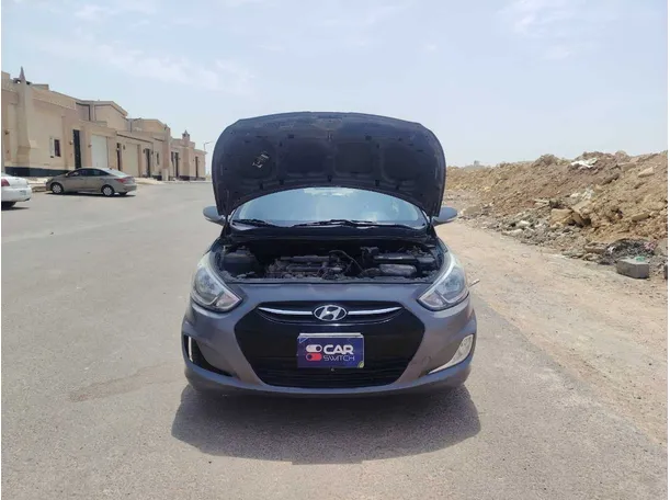 Car image 29