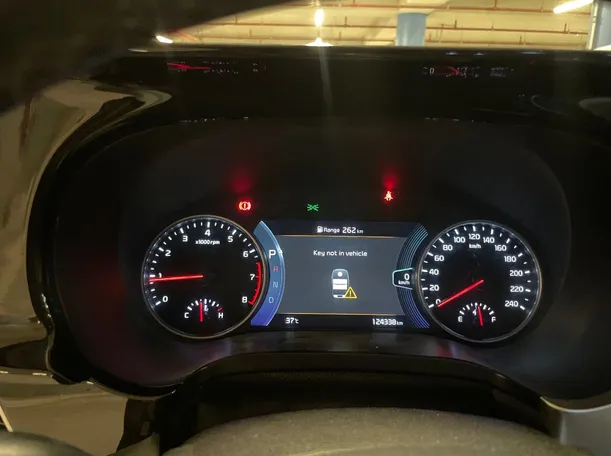 Car image 21