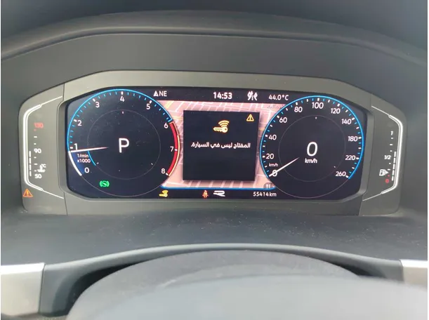 Car image 25