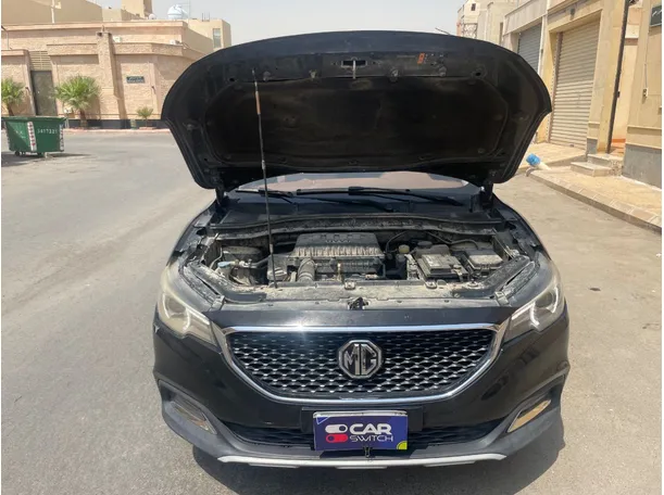 Car image 22