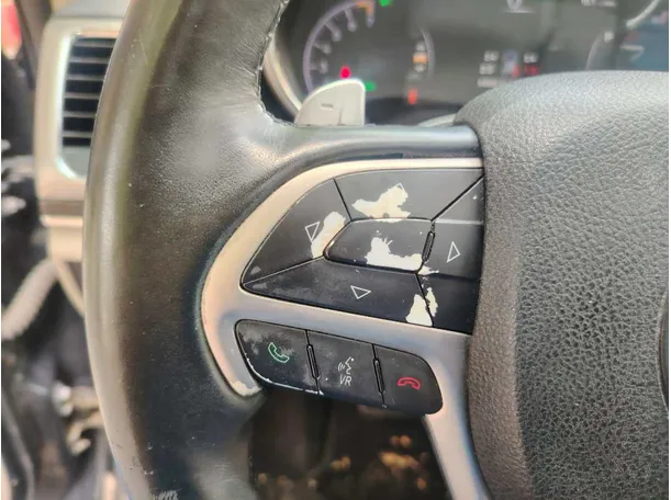 Car image 44