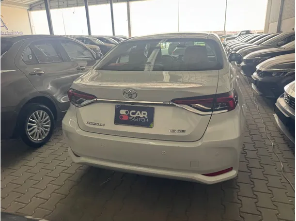 Car image 5