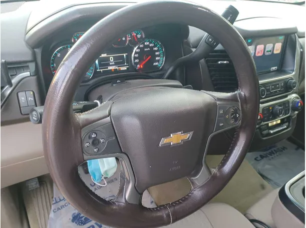 Car image 18