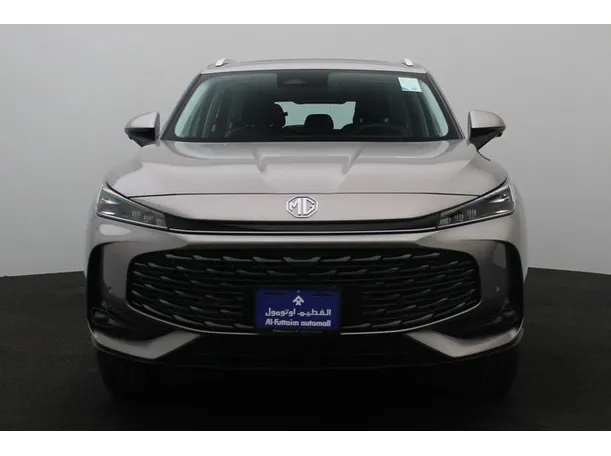 Car image 11