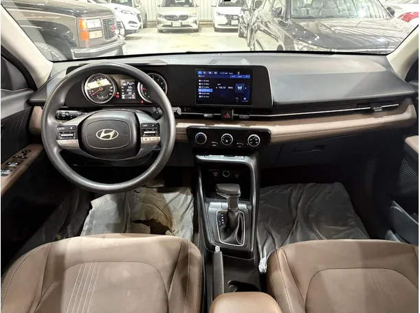 Car image 21