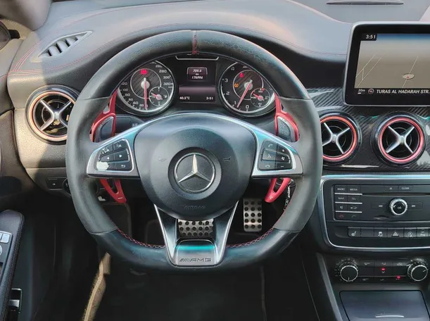 Car image 26