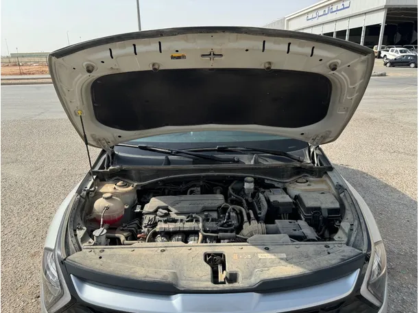 Car image 27