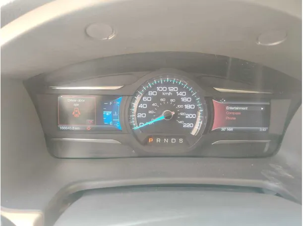 Car image 28