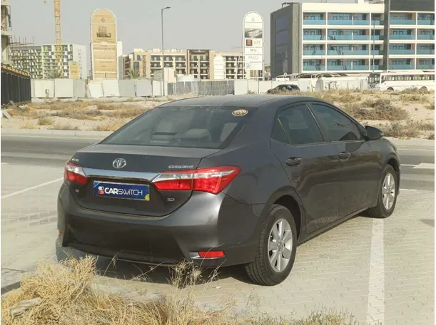 Car image 5