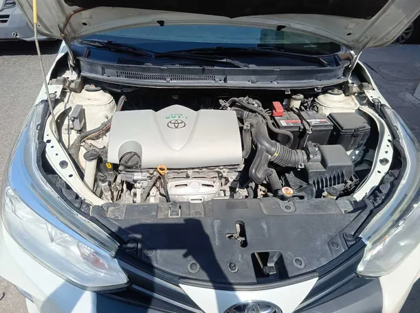 Car image 33