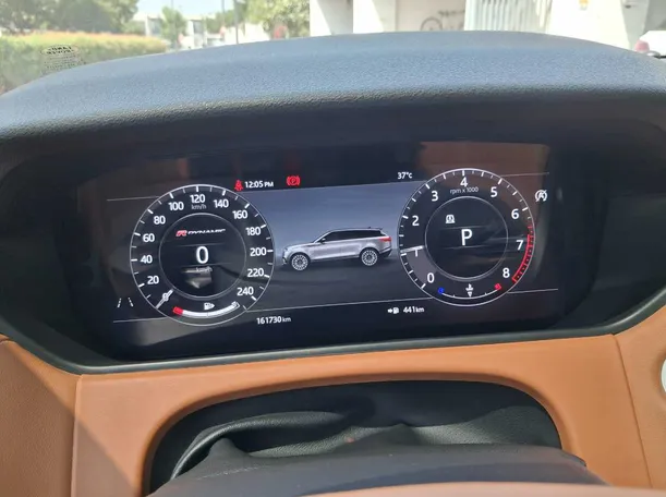 Car image 20