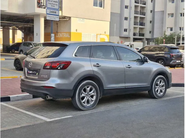 Car image 7