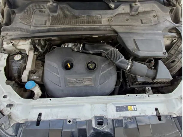 Car image 21