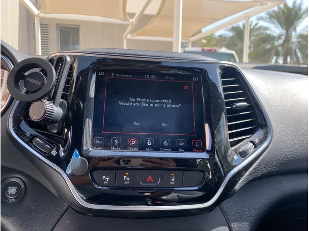 Car image 18