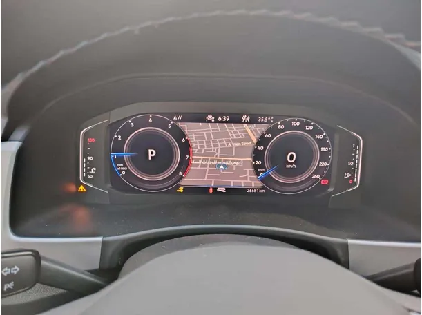 Car image 34