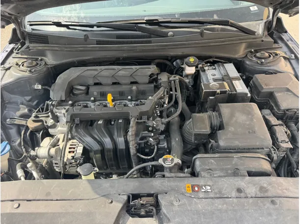 Car image 21
