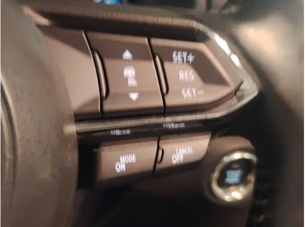 Car image 36