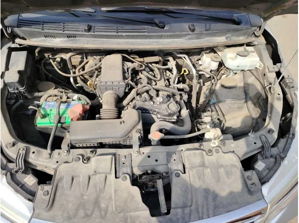 Car image 29