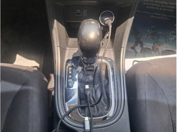 Car image 17