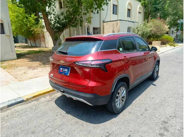 Car image 5