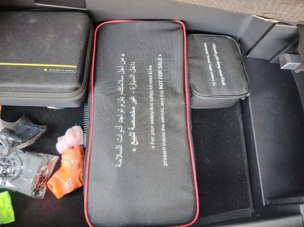 Car image 38