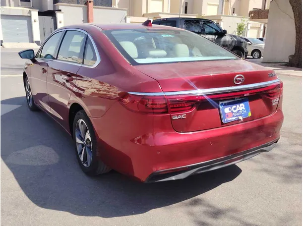 Car image 7