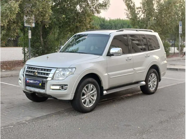 2020 Mitsubishi Pajero in UAE