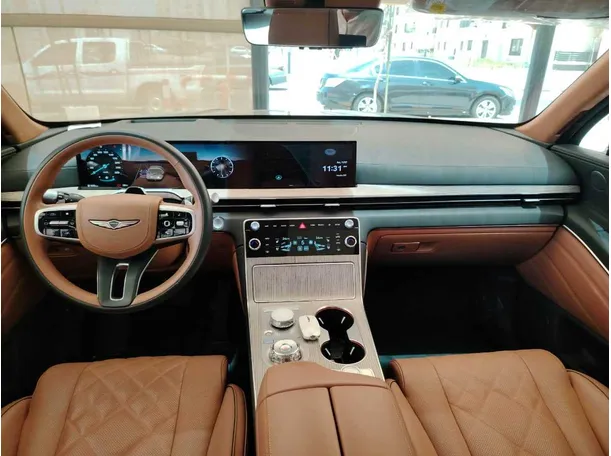 Car image 21