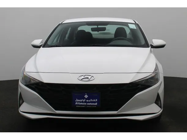 Car image 11