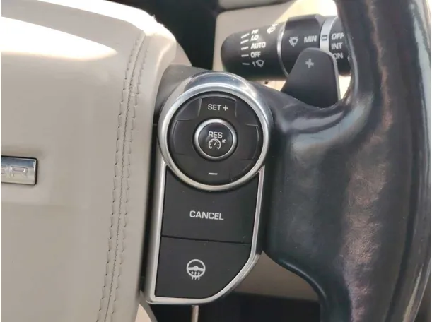 Car image 39