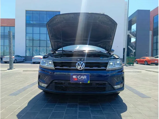 Car image 36
