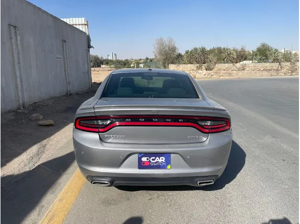 Car image 6