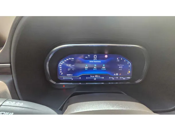 Car image 14