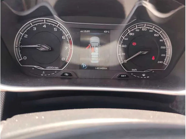 Car image 21