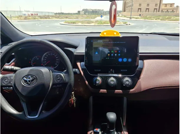 Car image 16