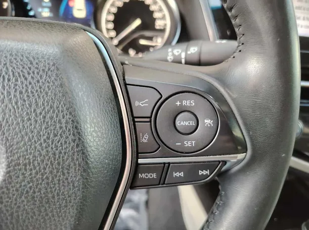 Car image 33