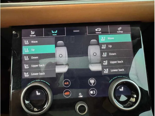 Car image 24