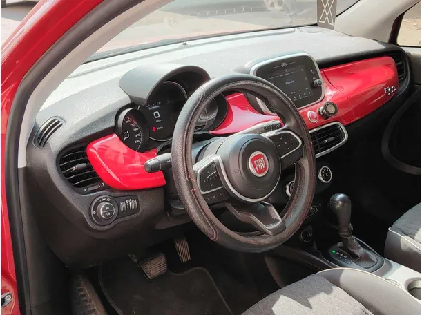 Car image 13