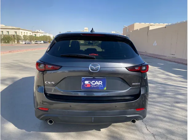 Car image 6