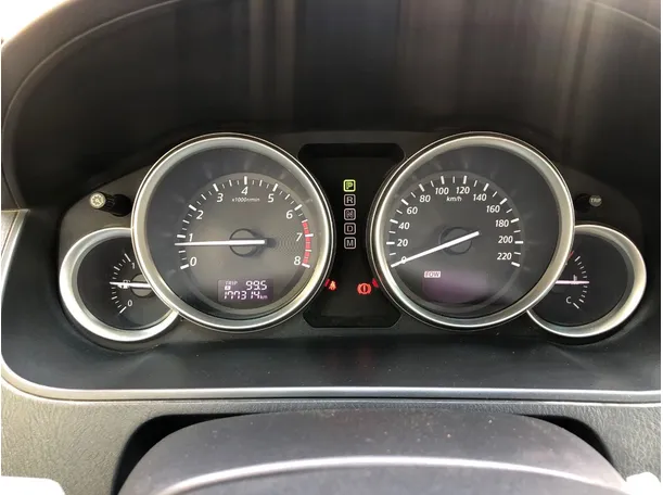 Car image 20
