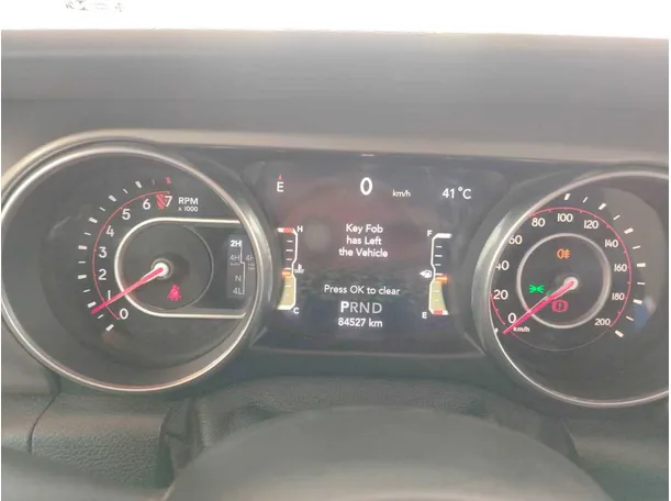 Car image 29