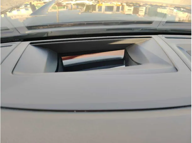 Car image 39