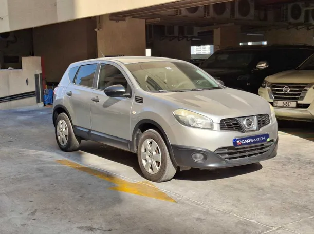 Car image 4