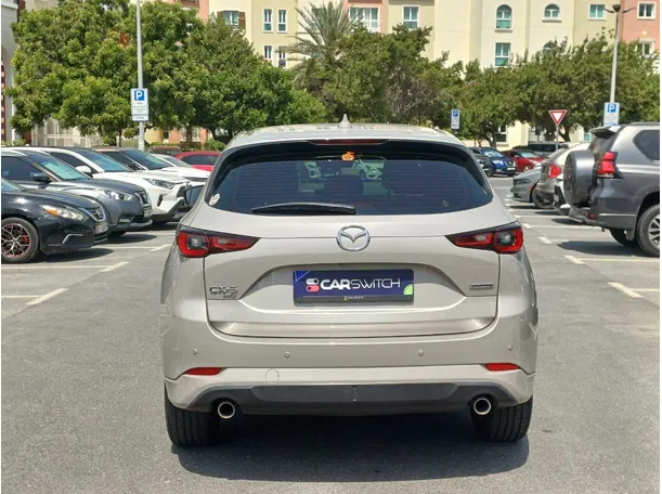 Car image 6