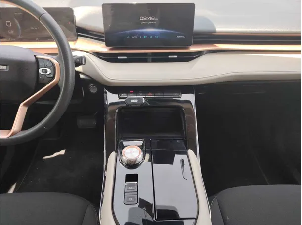 Car image 20