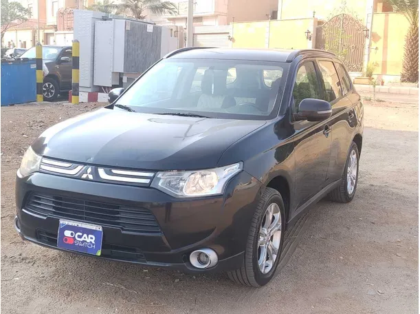 2014 Mitsubishi Outlander in KSA