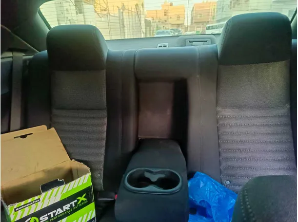 Car image 17